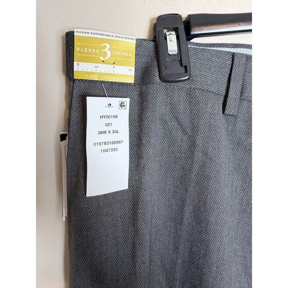 J.M. Haggar Dress Pants Mens 38x30 Gray Premium Stretch Classic Fit Waistband - Picture 2 of 6